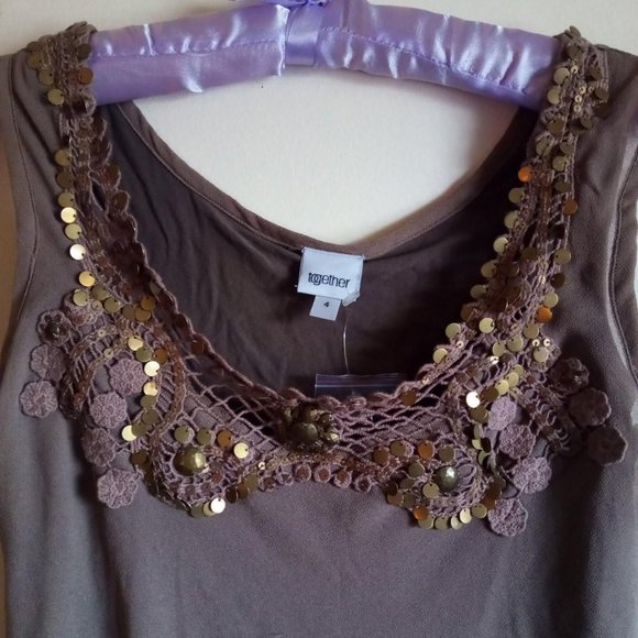Brown flowy tank top with sequins/beads - Picture 3 of 4